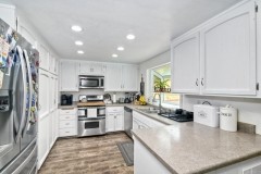 1b5d5105-6fca-4012-bd0e-6f9278445695